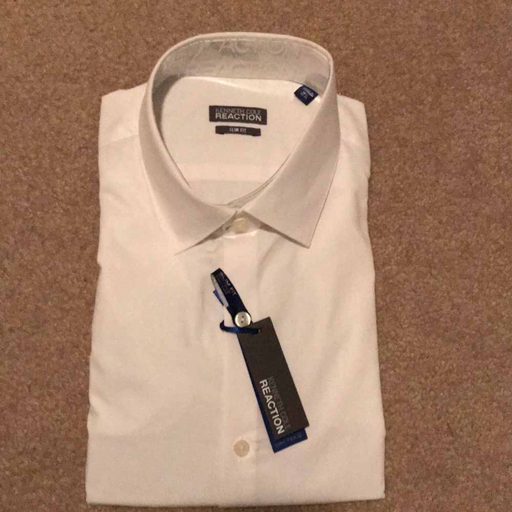 Brand new Kenneth Cole Reaction dress shirt slim